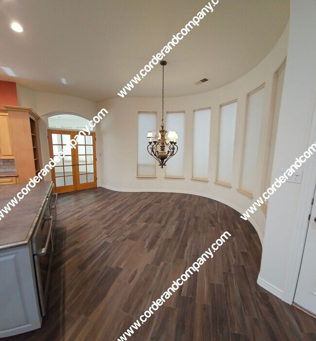 Building Photo - Welcome to this stunning 4 Bedroom, 3 Bath...