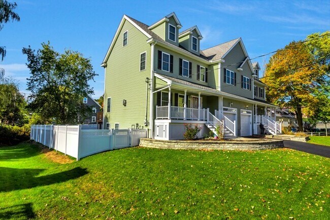 Foto del edificio - 7 Richmond Ave