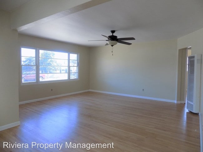 Foto del edificio - 3932-3934 Kendall St