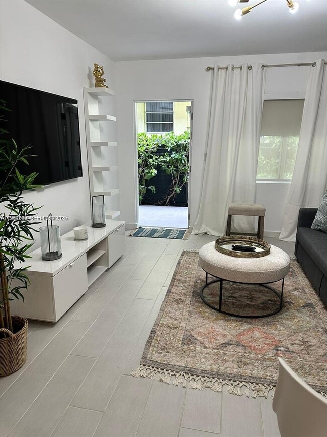 Building Photo - 740 Meridian Ave