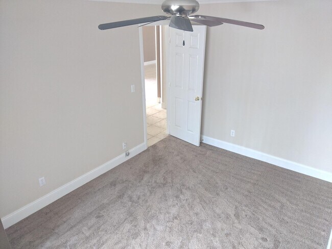 Foto del edificio - 10188 Birch Bluff Ln