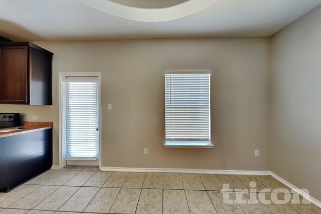 Building Photo - 3846 Bogie Way
