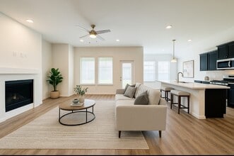 Building Photo - 3011 Jackmans Diamond