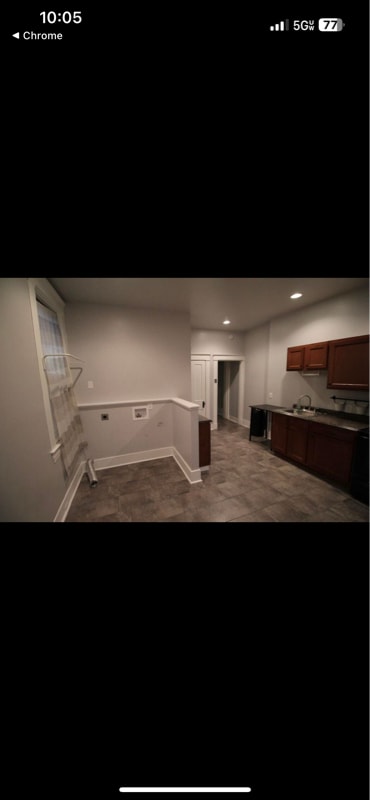 Building Photo - 1126 Holman St