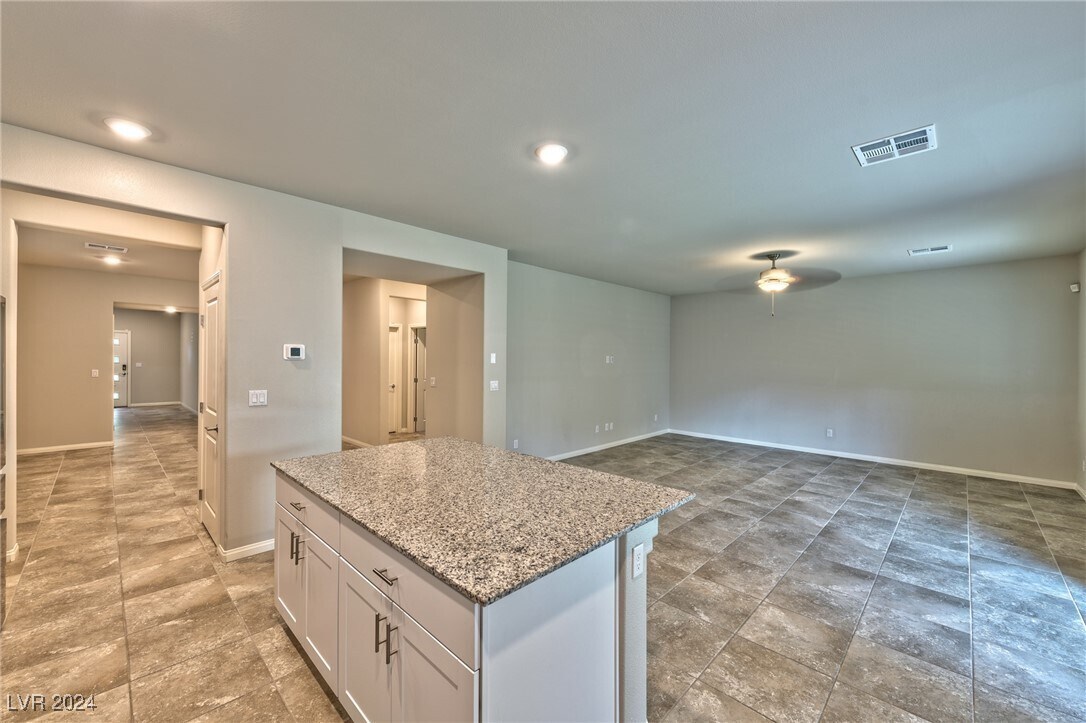 Building Photo - 4031 Beech Fern Ave