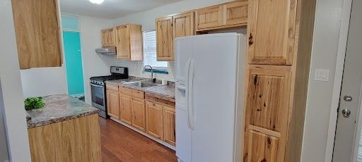 Foto del edificio - 360 Oak Hill Dr