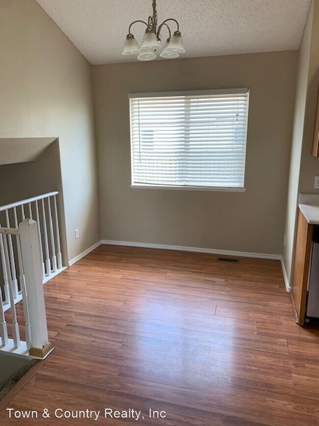 Building Photo - 4 br, 2 bath House - 1645 Leyburn Drive