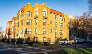 Building Photo - 116 N Kostner Ave