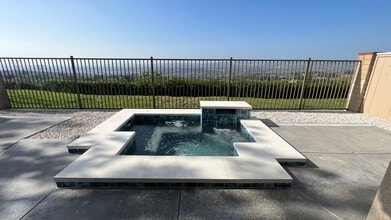 Building Photo - 751 S Tourmaline Ct