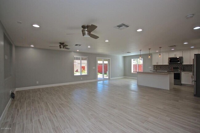 Foto del edificio - 2707 S Flint Cir