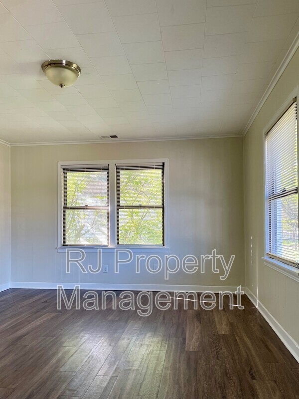 Building Photo - 3328 Benjestown Rd