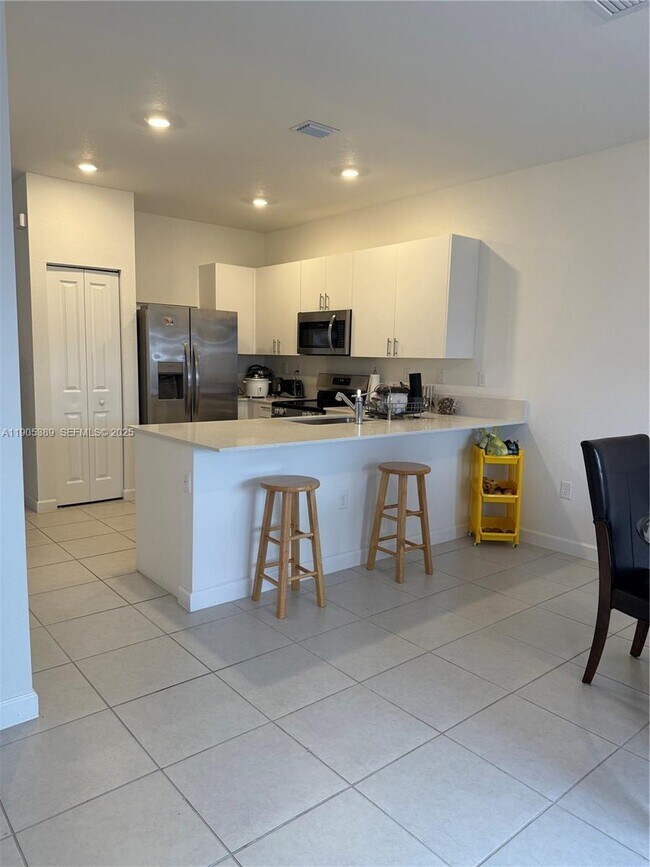 Building Photo - 12955 SW 231st Ter