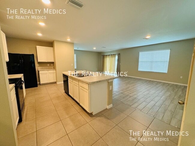 Foto del edificio - 2327 Ashberry Ridge Dr