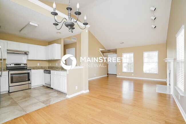 Building Photo - 3 Bedroom Pet-Friendly Home in Madison, TN with Main Street Renewal