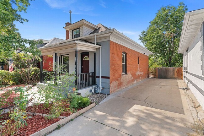 Foto del edificio - Available NOW! 3 Bedroom 1 Bath Home in Denver!