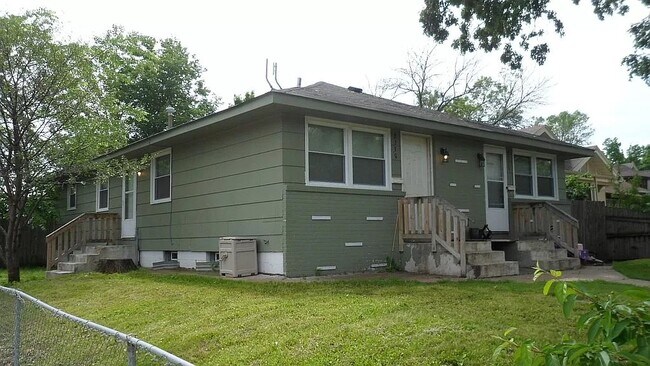 Foto del edificio - 2330 N Irving Ave