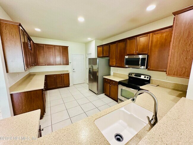 Building Photo - 4214 Metron Dr