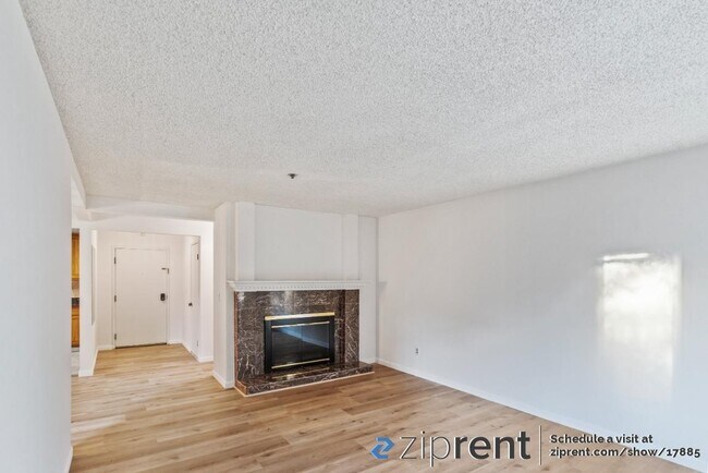 Building Photo - 3715 Terstena Pl