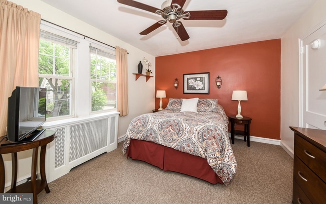 Dormitorio principal - 17 Elm Ave