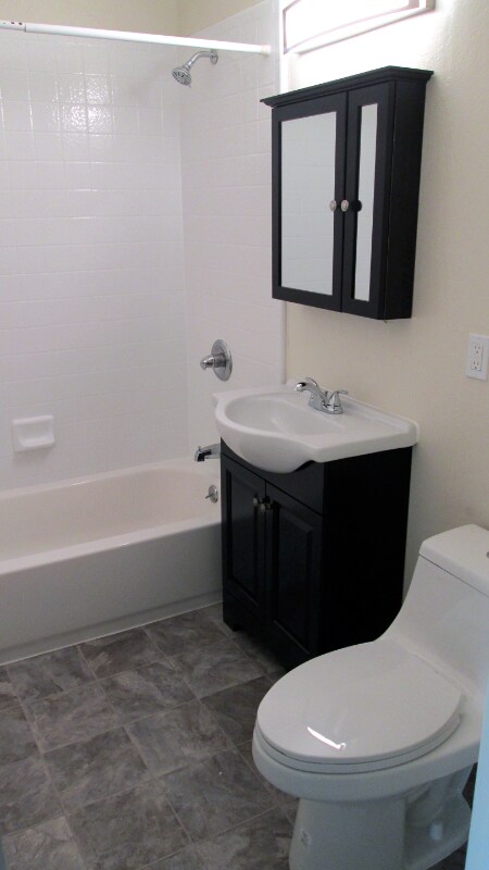 Building Photo - 3469 Agate Dr