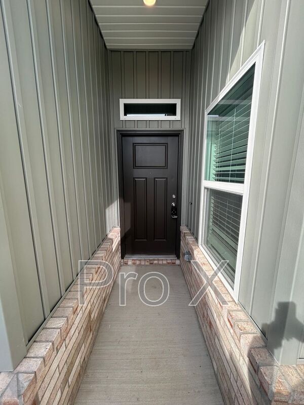 Foto del edificio - 112 NW 67th Ave