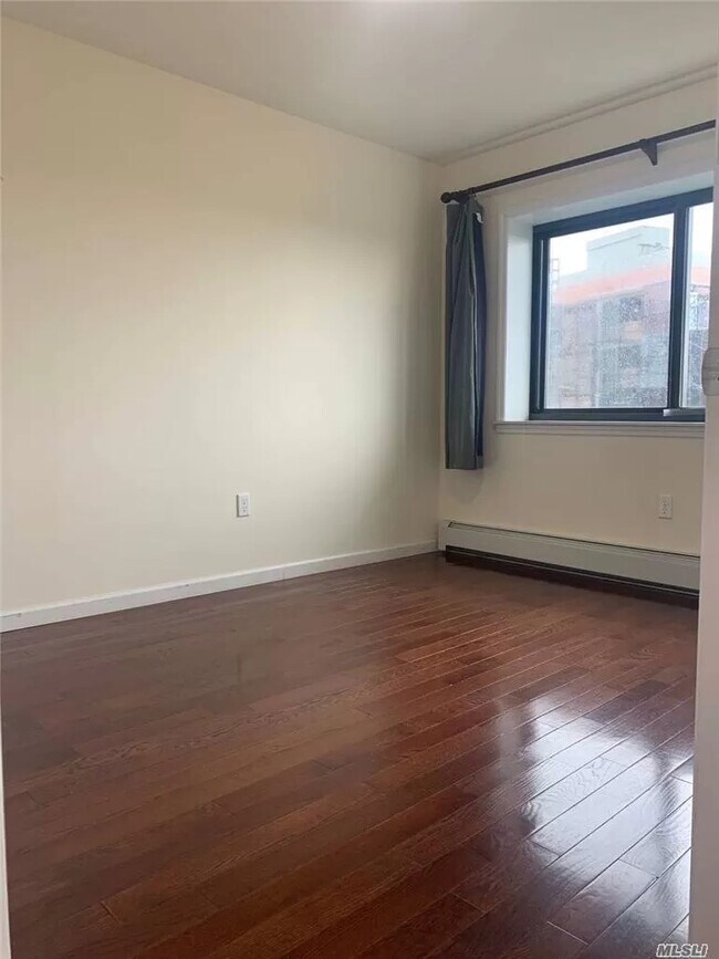 Foto del edificio - 6486 Wetherole St