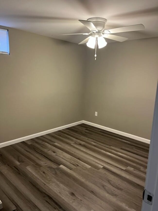 Building Photo - 740 W Wood St