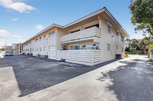 Foto del edificio - 371 SW 8th St