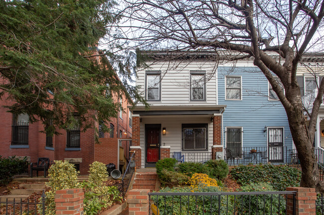 Building Photo - 2 14th Street, SE