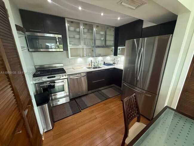 Foto del edificio - 2201 Brickell Ave