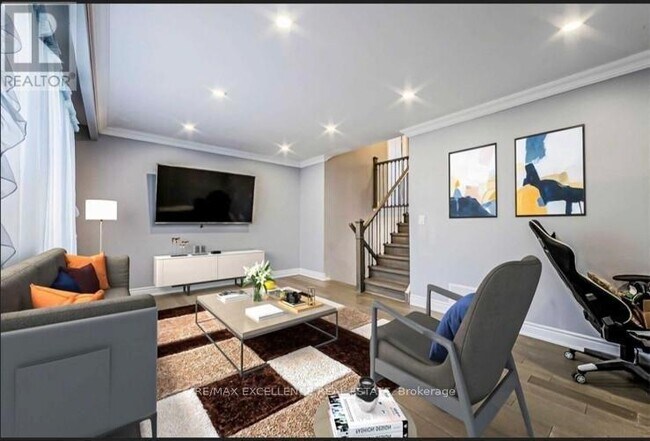 Building Photo - 72 Rotherglen Ct