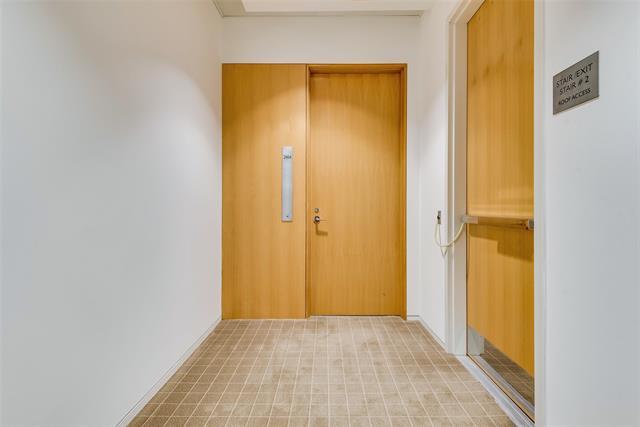 Foto del edificio - 2430 Victory Park Ln