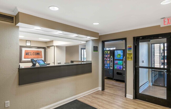 Foto del edificio - Furnished Studio-Kansas City - Overland Park - Nall Ave