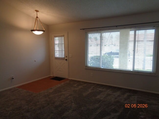 Foto del edificio - Cute and Clean One-Story West Lancaster Home Offering 1134 sq. ft. and RV Parking