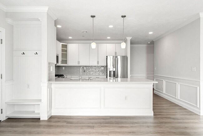 Foto del edificio - 320 Middlesex Ave