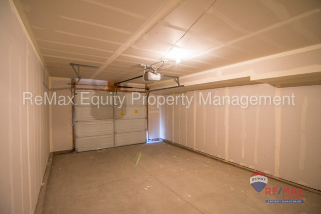 Building Photo - 4219 W Mineral Way