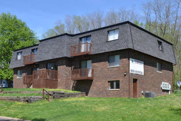 Extertior View - Sunnyridge Apartments