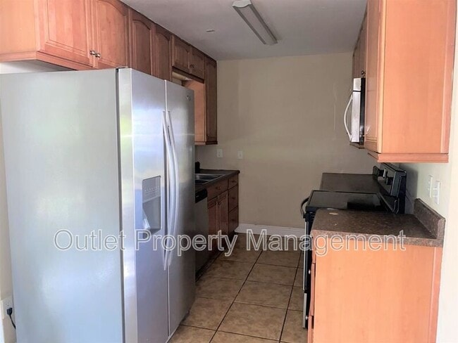 Photo - 14122 Newcomb Ave House