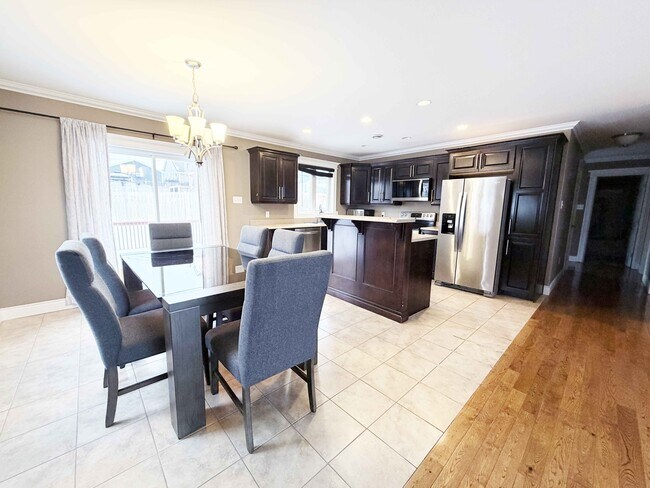 Building Photo - 3 Nerissa Place