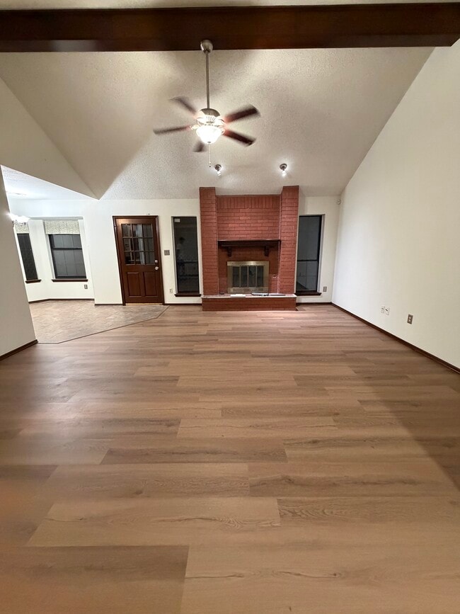 Building Photo - 3300 Homestead Ct