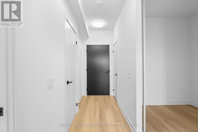 Building Photo - 117 Broadway Ave