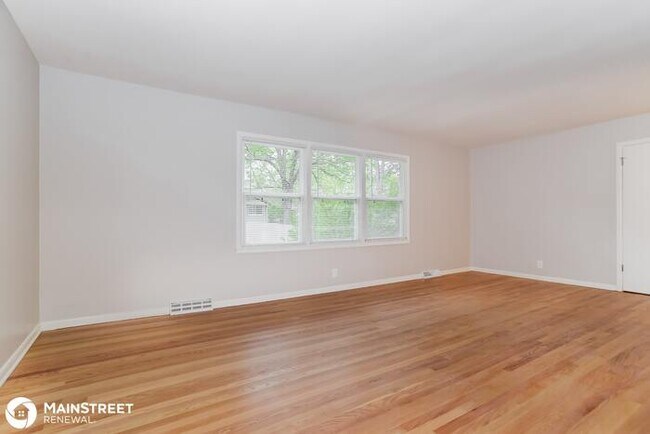 Foto del edificio - 8809 W 71ST ST, Overland Park, KS 66204