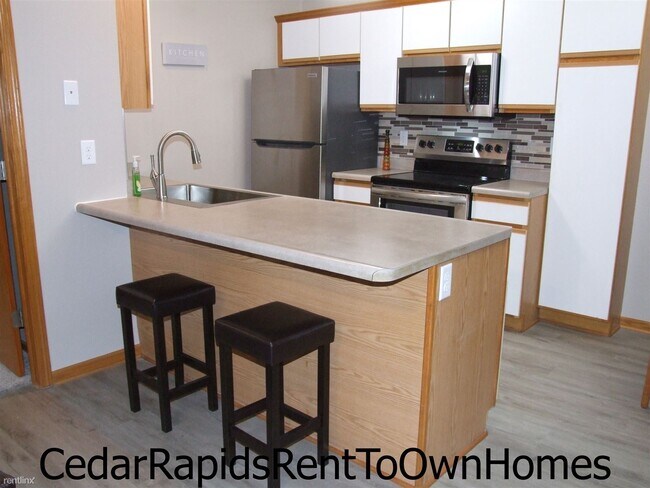 Building Photo - 2 br, 2 bath Condo - Rent To Own main floo...
