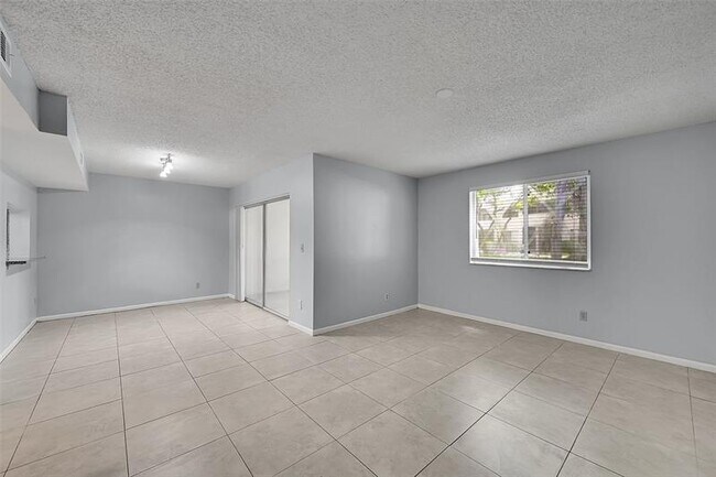 Foto del edificio - 796 NW 91st Terrace