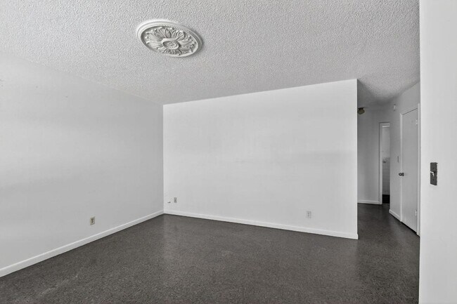 Foto del edificio - 1406 Barton Rd