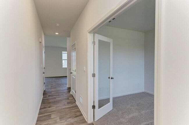 Foto del edificio - 2661 Seeley St