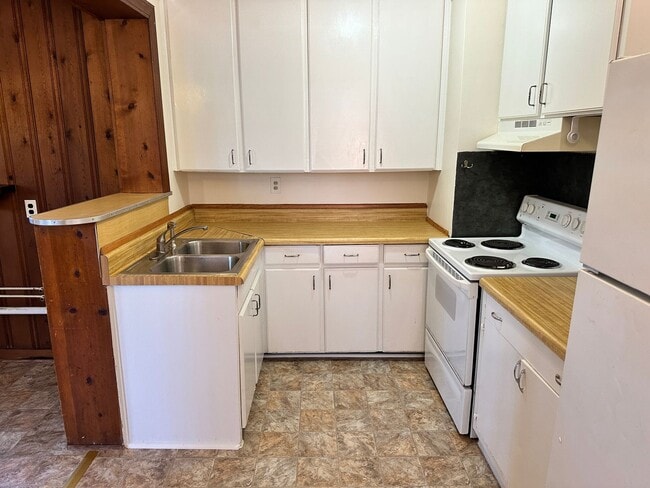 Foto del edificio - Cozy 3 Bedroom House in NoDa!