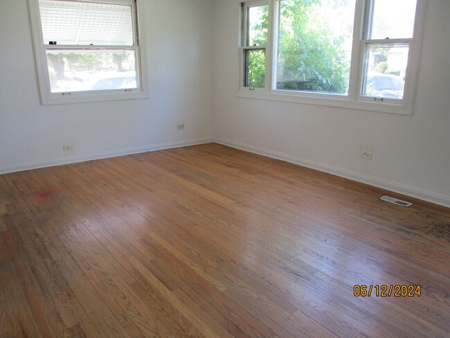 Foto del edificio - 4915 91st Pl