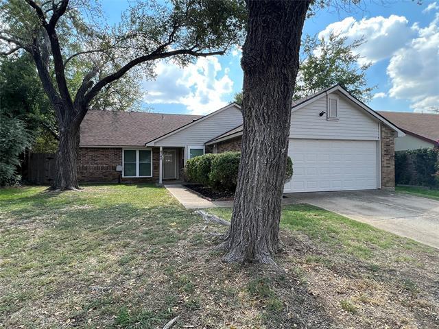 Foto del edificio - 4748 Scots Briar Ln