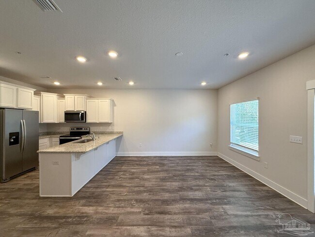 Foto del edificio - 1559 Iroquois Ct